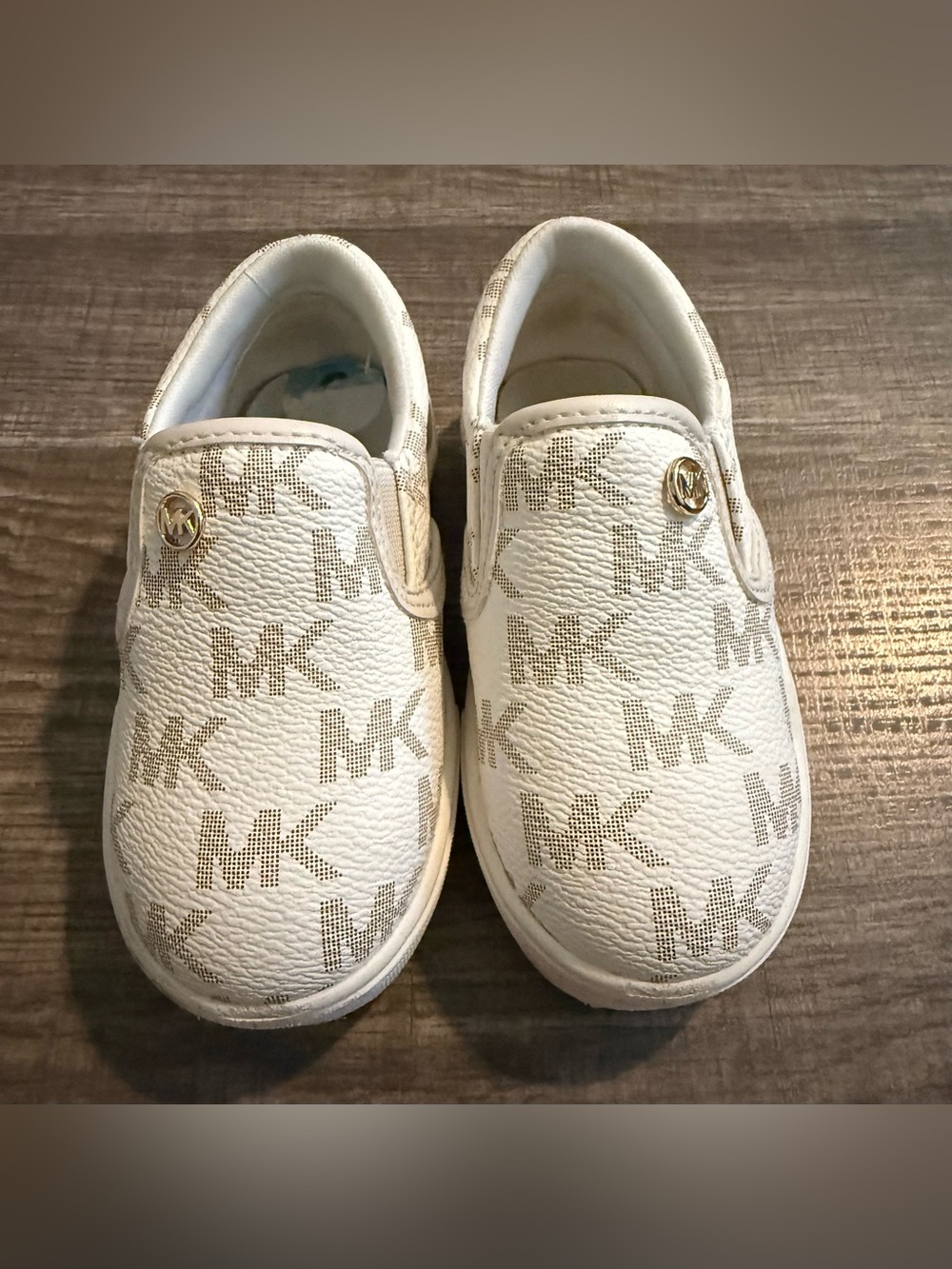 Michael Kors Kids White and Gold MK Logo Slip-On Sneakers